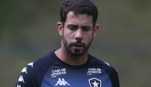 Preparador físico deixa o Botafogo e vai para o sub-20 do Athletico-PR
