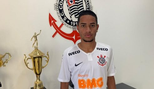 Corinthians empresta atacante para o Santa Cruz