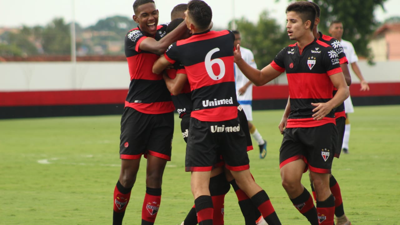 ESPECIAL BRASILEIRÃO SUB-17: Estreante, Atlético-GO quer projetar atletas com equipe aguerrida