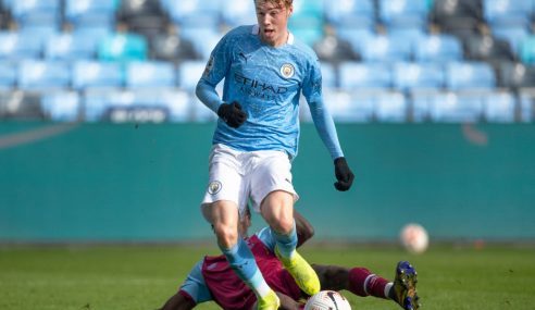 Líder Manchester City aplica goleada pelo Inglês Sub-23