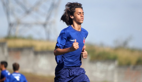 Vasco promove jovens para período de treinos no profissional