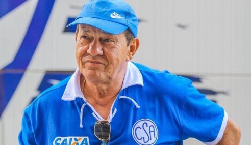 Presidente anuncia paralisação das categorias de base no CSA