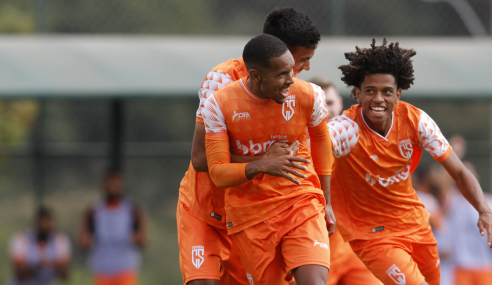 Coimbra bate Minas Boca e estreia bem no Mineiro Sub-20