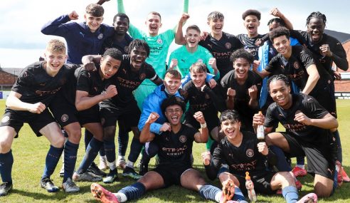 Man City sagra-se campeão da Premier League Sub-18