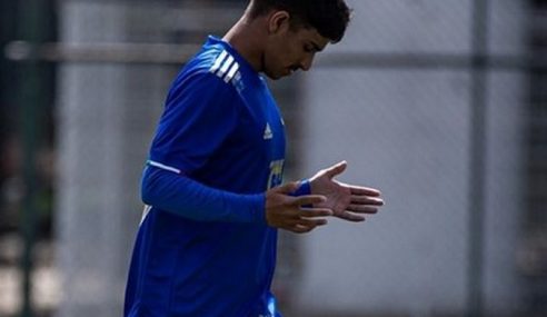 Cruzeiro acerta com ex-meia do Flamengo para o time sub-20