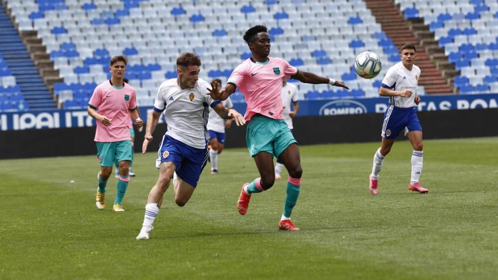 Atual campeão do Espanhol Sub-19 empata em casa e se complica