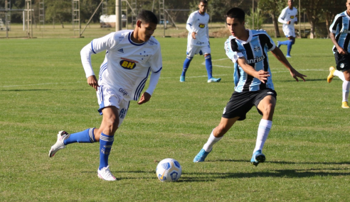 De virada, Cruzeiro vence Grêmio fora de casa pelo Brasileirão Sub-17