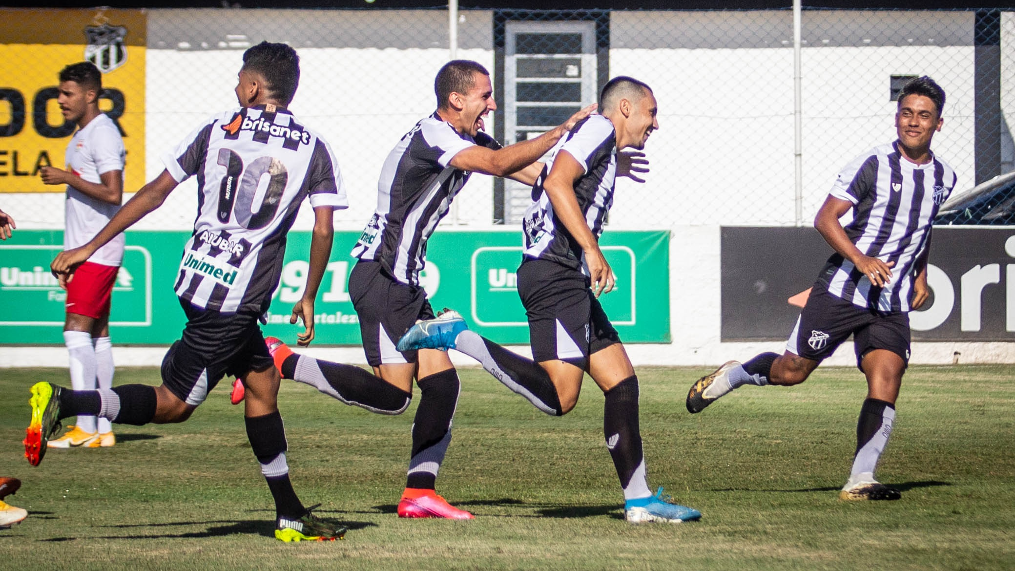 Atual campeão, Ceará supera Red Bull Bragantino em estreia no Brasileirão de Aspirantes