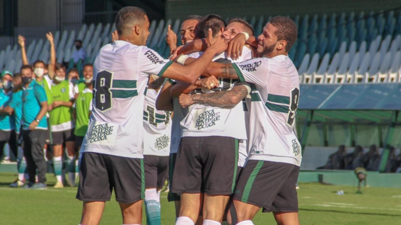 Com um a menos, Coritiba vence Internacional e vai à final da Copa do Brasil Sub-20