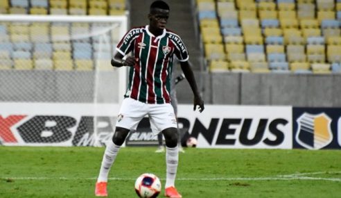 A pedido do Grupo City, Metinho é liberado pelo Fluminense