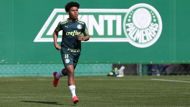 Volante equatoriano deixará o Palmeiras ao fim do contrato