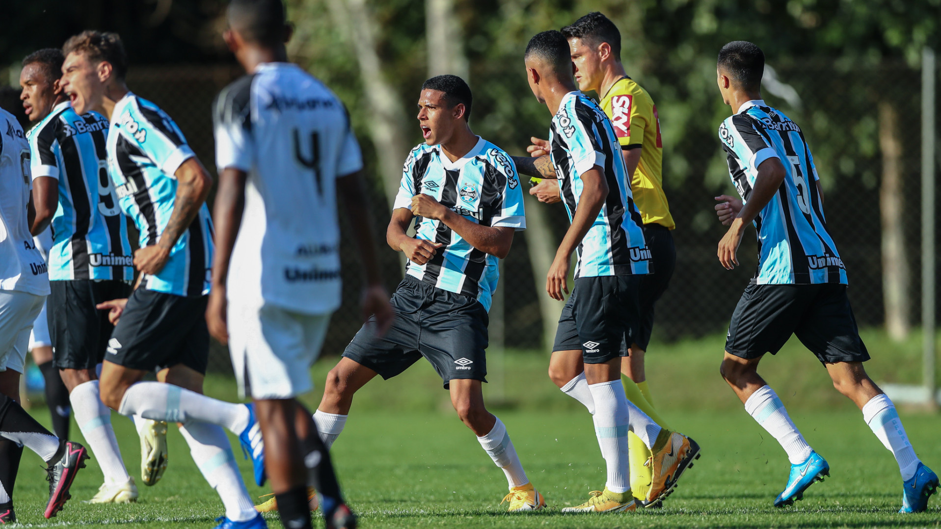 Em casa, Grêmio vence Ceará e se recupera no Brasileirão Sub-17