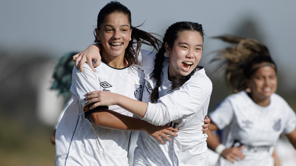 Com três de artilheira, Santos goleia São José-SP pelo Brasileirão Feminino Sub-16