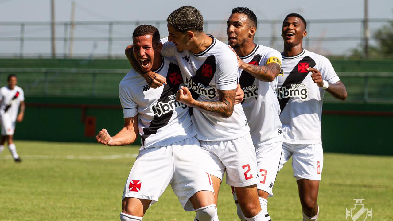 Com dois de Arthur, Vasco derrota Chapecoense pelo Brasileirão Sub-20