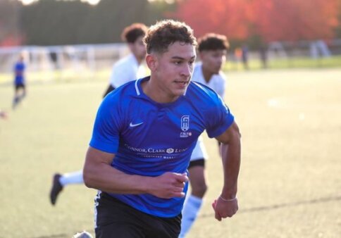 Palmeiras contrata atacante para time sub-17