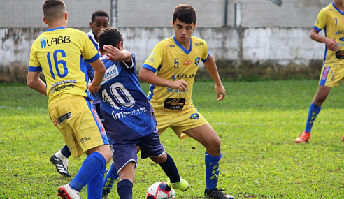 Observador do Grêmio elogia organização e talentos na IberLeague Santa Catarina