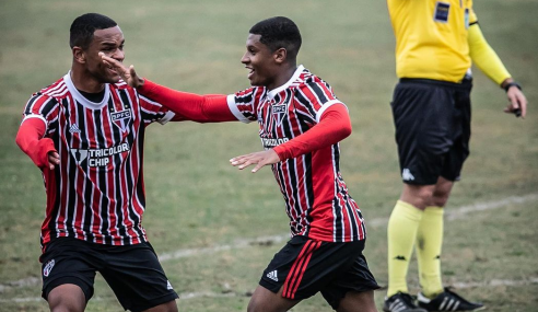 São Paulo vence, mantém invencibilidade e aumenta jejum do Santos no Brasileirão Sub-20