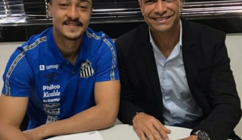 Santos renova com goleiro Paulo Mazoti