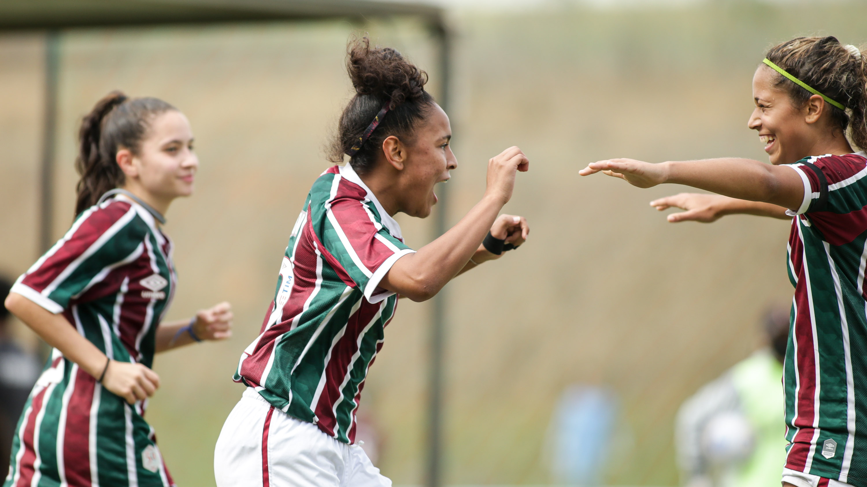 Fluminense bate Chapecoense na abertura da segunda fase do Brasileirão Feminino Sub-18