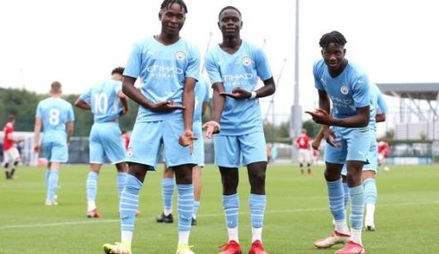 City goleia United em clássico válido pela rodada de abertura do Inglês Sub-18