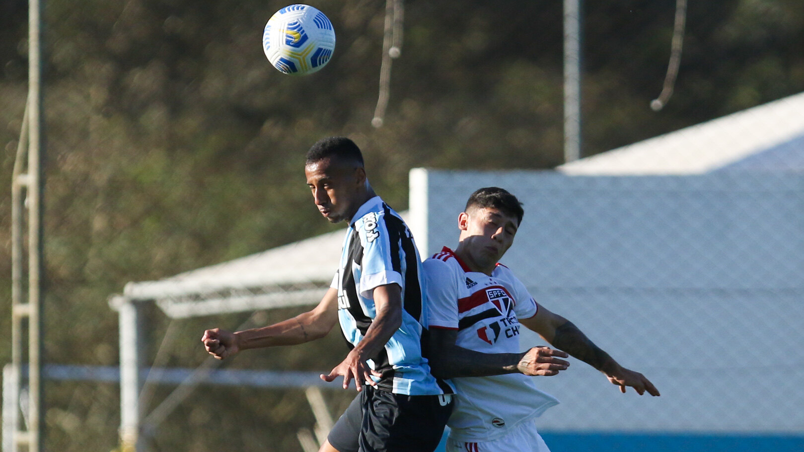 Grêmio marca no fim e empata com São Paulo pelo Brasileirão Sub-20