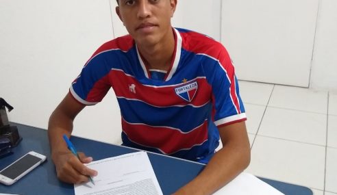 Fortaleza contrata lateral para o time sub-20