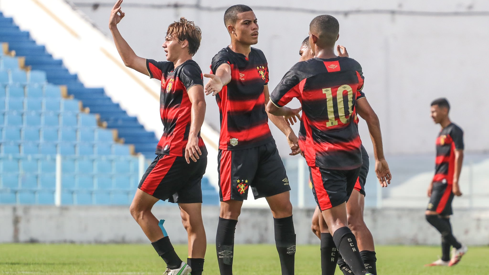 Sport faz 11 a 1 no Maranhão e avança às oitavas da Copa do Brasil Sub-17