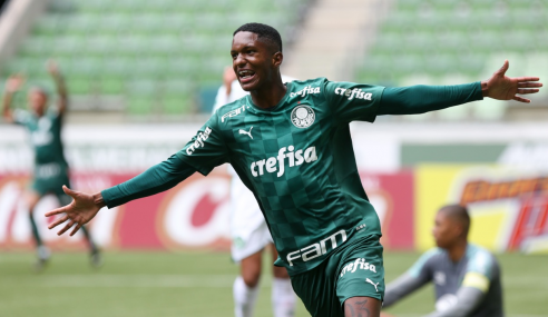 Palmeiras derrota Chapecoense e se mantém no G-4 do Brasileirão Sub-20