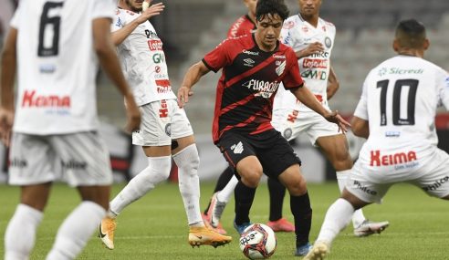 Athletico-PR e Ponte Preta fecham acordo por empréstimo de meia
