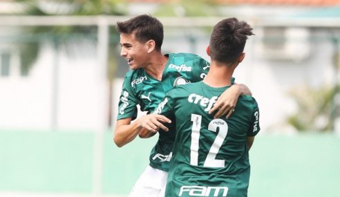 Estreante dá a vitória e a ponta isolada ao Palmeiras no Paulista Sub-15