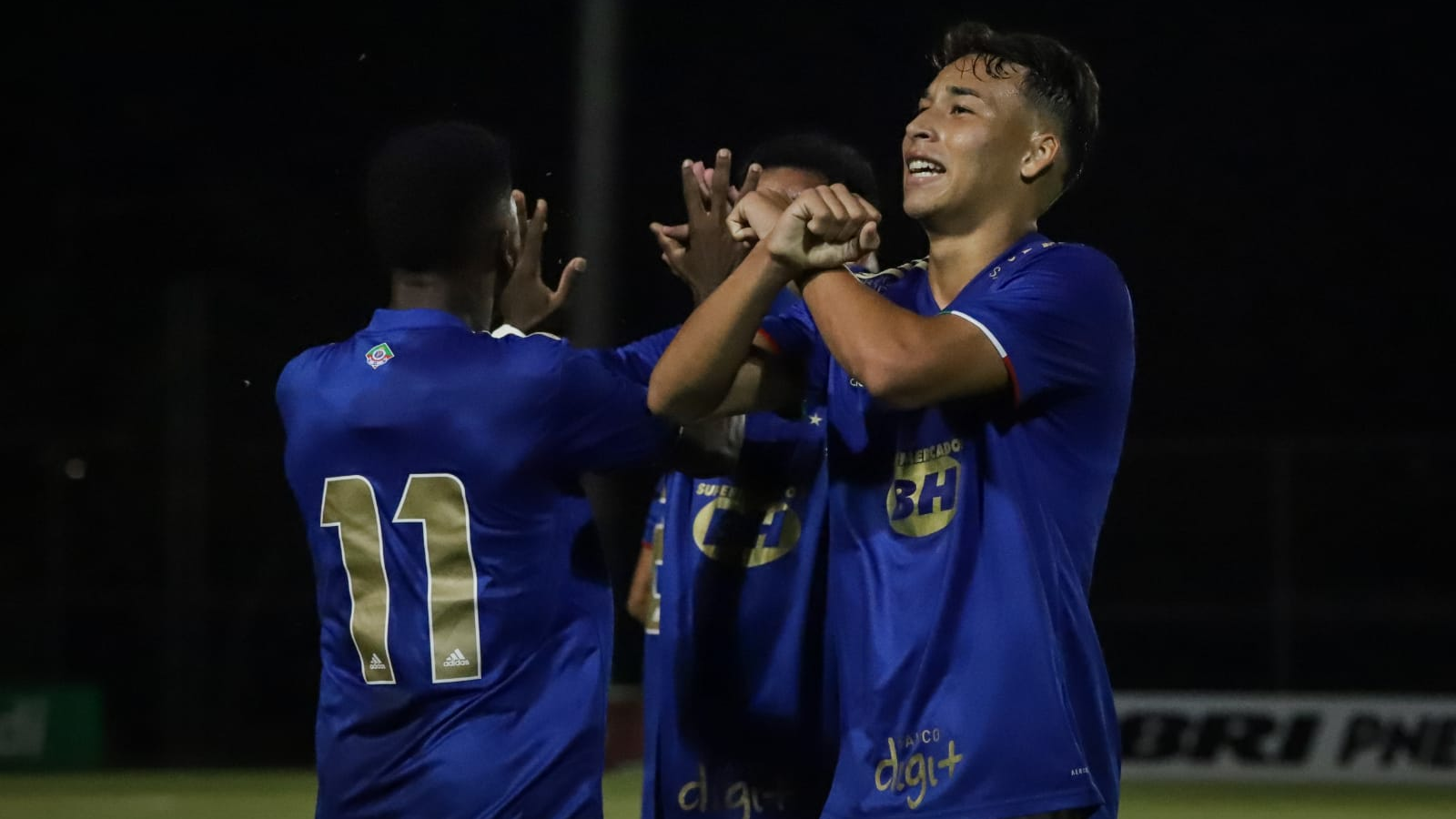 Cruzeiro vence Sport e pega Flamengo nas quartas da Copa do Brasil Sub-17