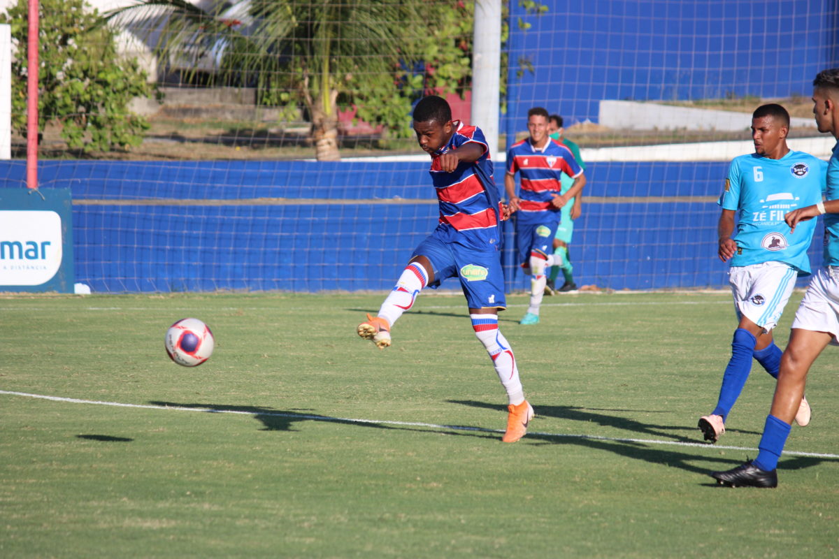 Fortaleza aplica goleada no São Gerardo pelo Cearense Sub-20