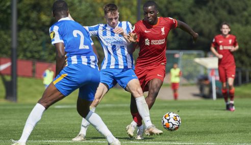 Brighton perde os 100% e a liderança isolada no Inglês Sub-23