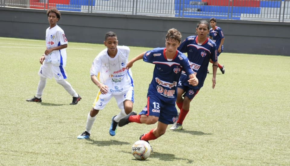 Bahia de Feira goleia Jequié pelo Baiano Sub-15