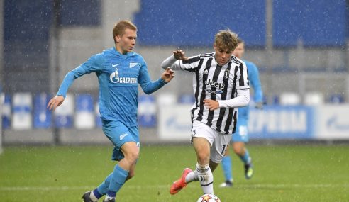 Juventus permanece isolado na liderança do Grupo H na Uefa Youth League