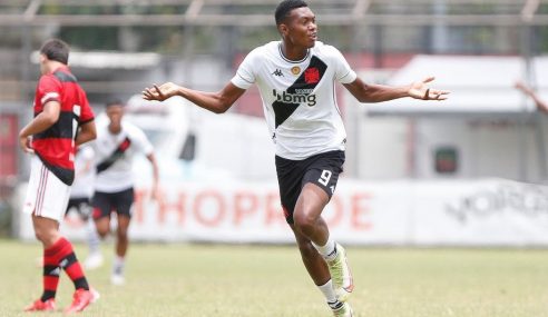 Vasco goleia o Flamengo e está na final do Carioca Sub-17