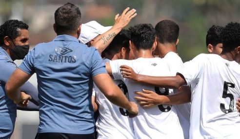 Santos goleia Batatais pelo Paulista Sub-15