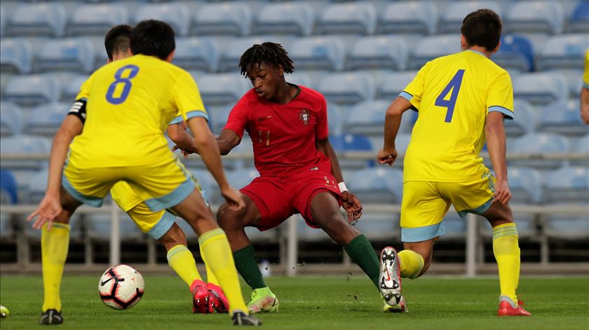 Ucrânia vence Portugal e também avança na UEFA Euro Sub-17