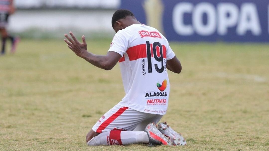 CRB vence Santa Cruz e assume ponta isolada do Grupo D da Copa do Nordeste Sub-20