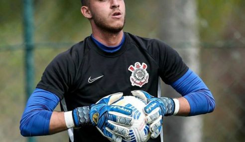 Goleiro do sub-20 deixa o Corinthians