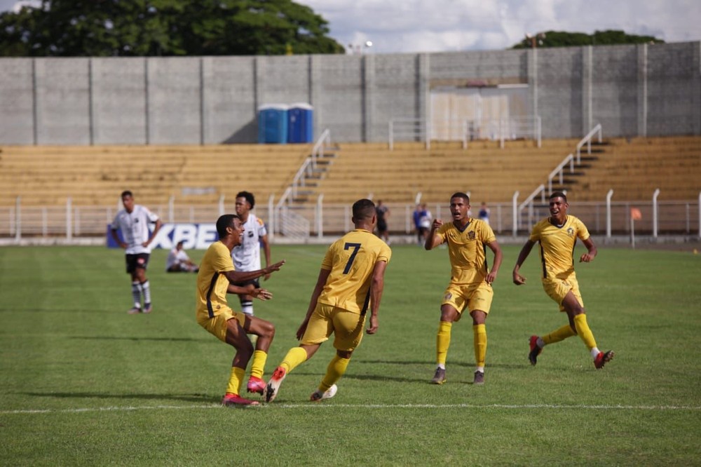 Retrô vence ABC e passa à terceira fase da Copa São Paulo