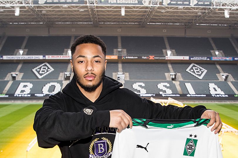 Manchester United-ING vende jogador de apenas 18 anos