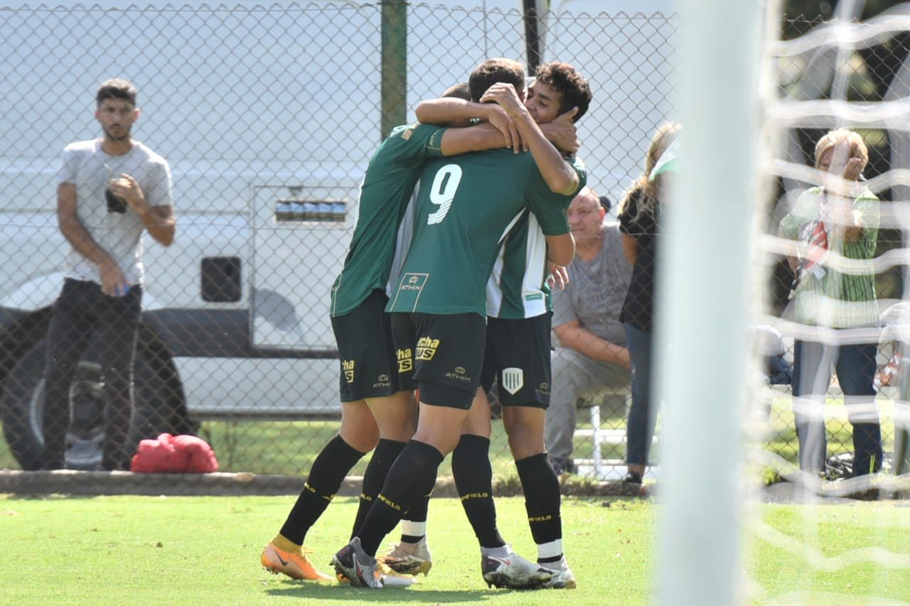 Banfield passa a ser o único 100% no Argentino de Aspirantes