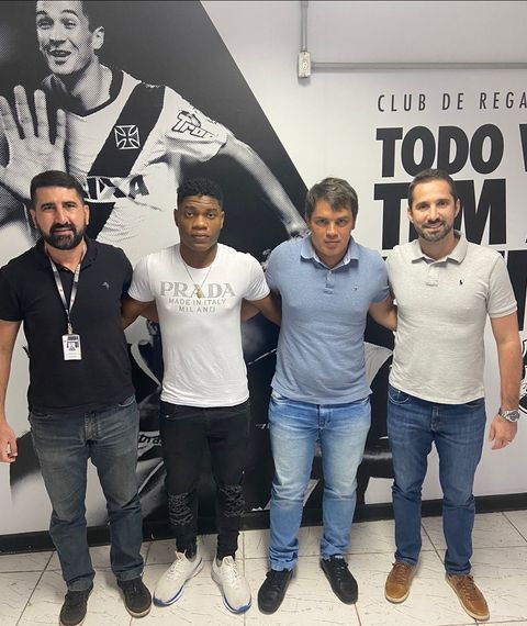 Vasco acerta a contratação de atacante do Canaã-BA