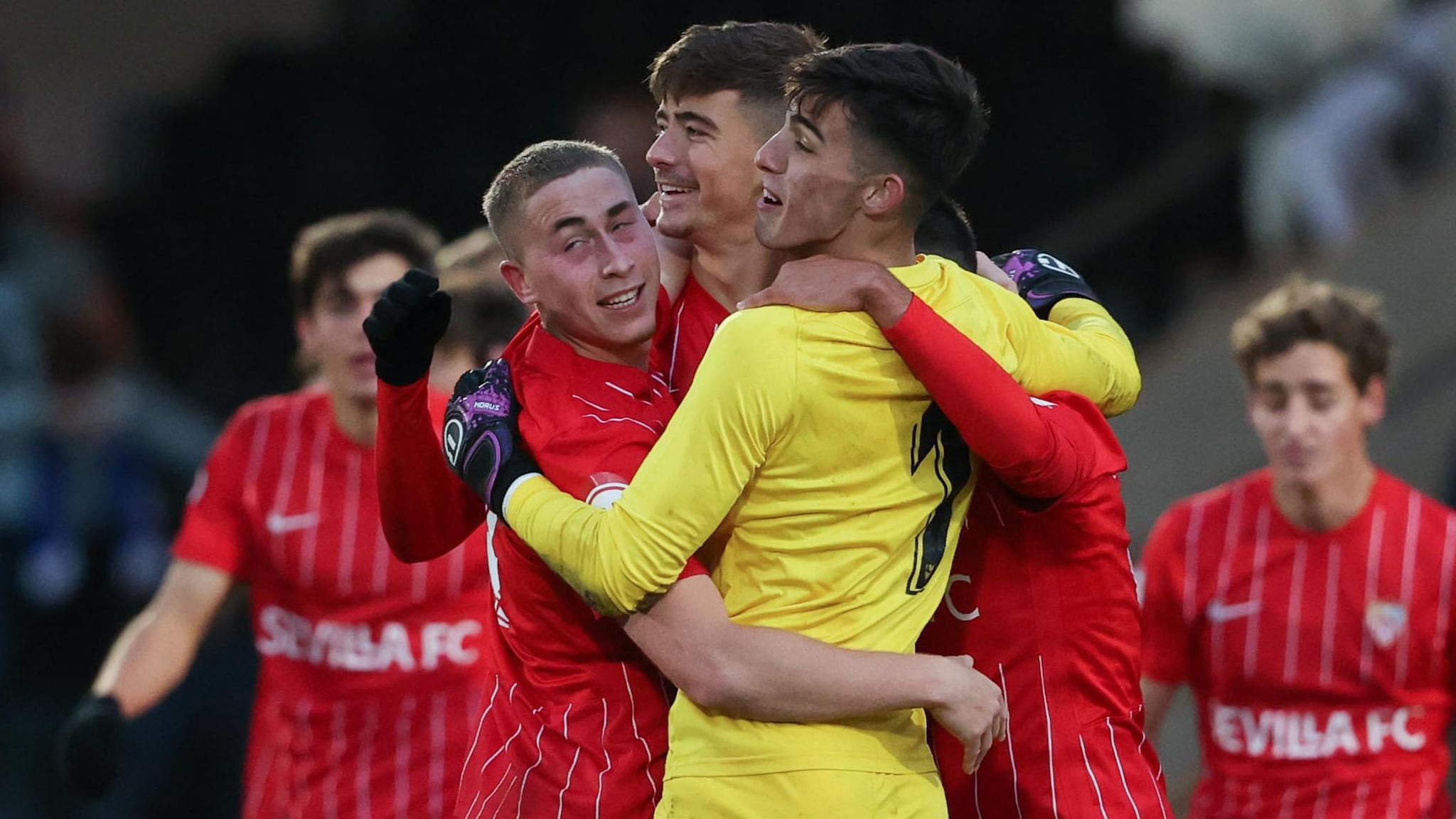 Sevilla vence fora e está nas oitavas da Uefa Youth League