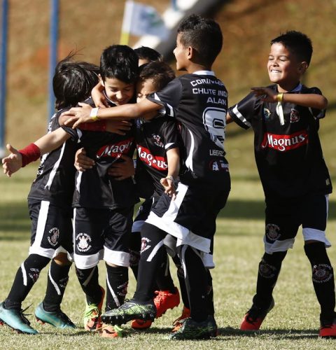 DaniCup Salvador: Torneio internacional de  futebol infantil atrai grandes clubes