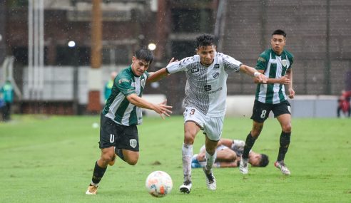 Banfield continua como o único 100% no Argentino de Aspirantes