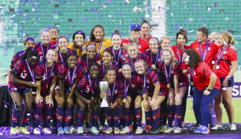 EUA comemoram mais um título do Campeonato Feminino Sub-20 da Concacaf