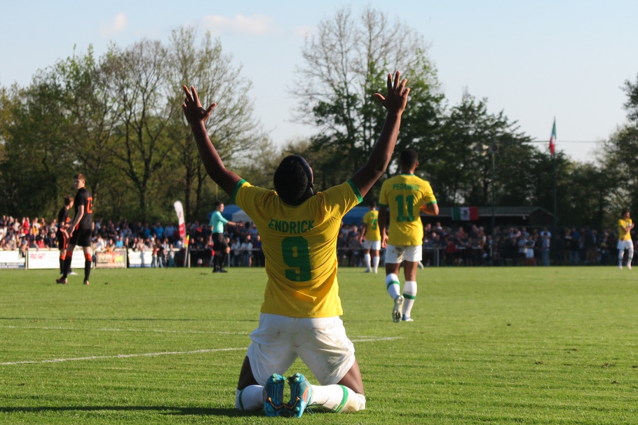 Brasil empata contra a Holanda no Torneio de Montaigu