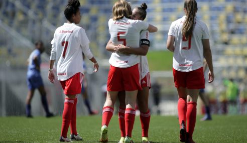 Inter aplica nova goleada e se mantém 100% no Brasileiro Feminino Sub-17